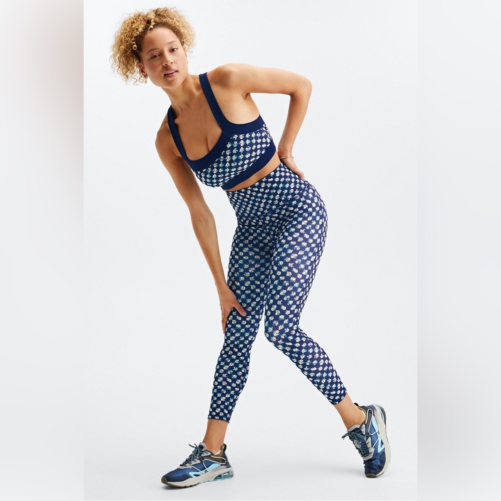 🆕 Fabletics ultra high waisted prolix 7/8 floral leggings  Size XS i3